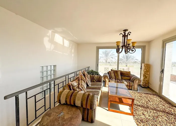 Dağ evi 3beds Cozy Golf & Seaview In Ein Bay L Luxury Escape Ain Sukhna